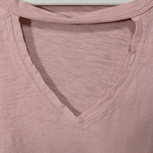 Torrid Pink V-Neck Long Sleeve Top Size 2 - Picture 3 of 7
